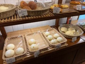 ベーカリーカフェSANDOのパン各種