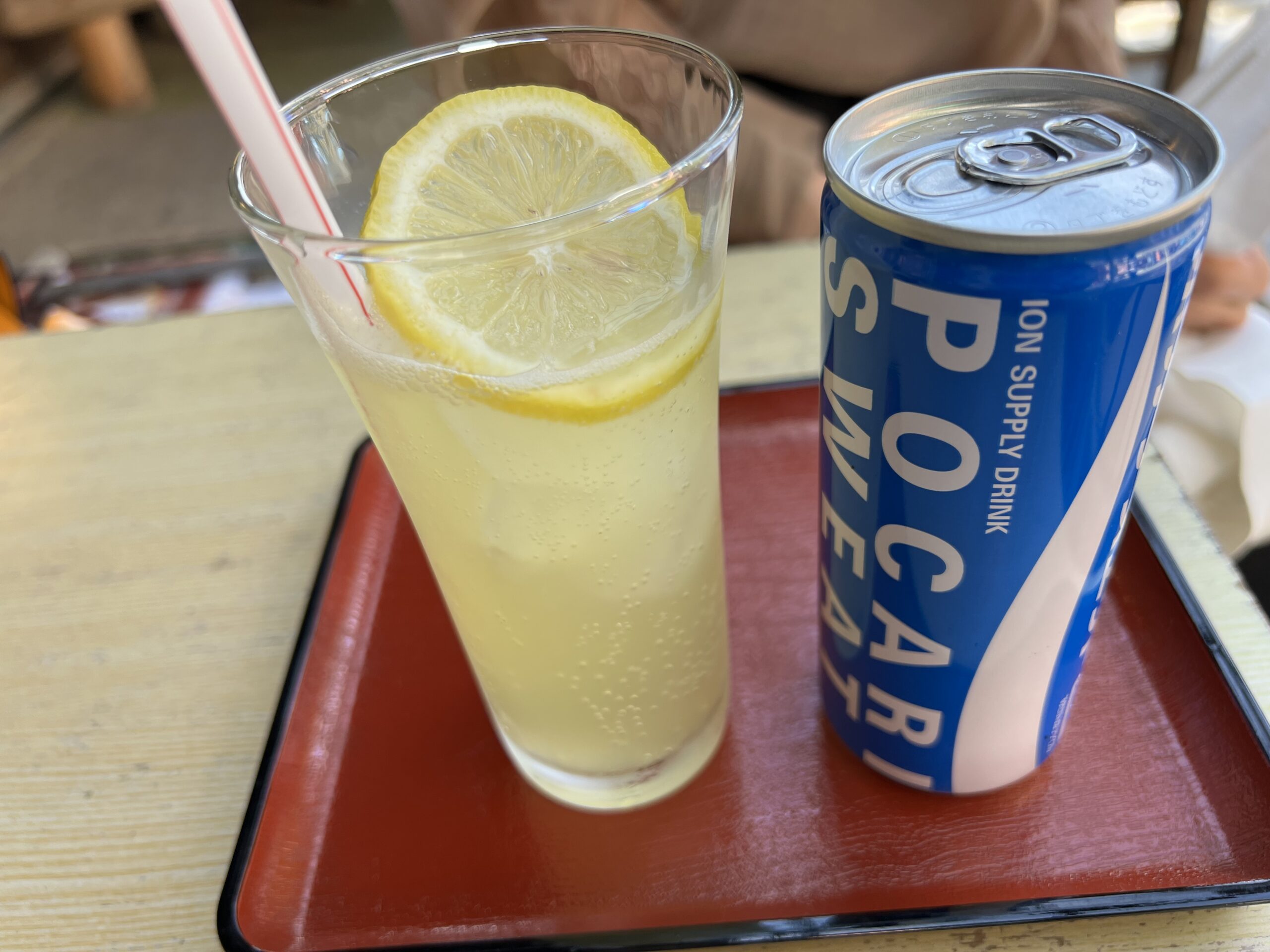 伏見稲荷大社・四ツ辻の休憩処のレモネード