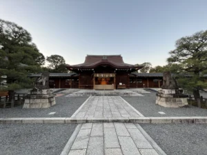 城南宮の本殿