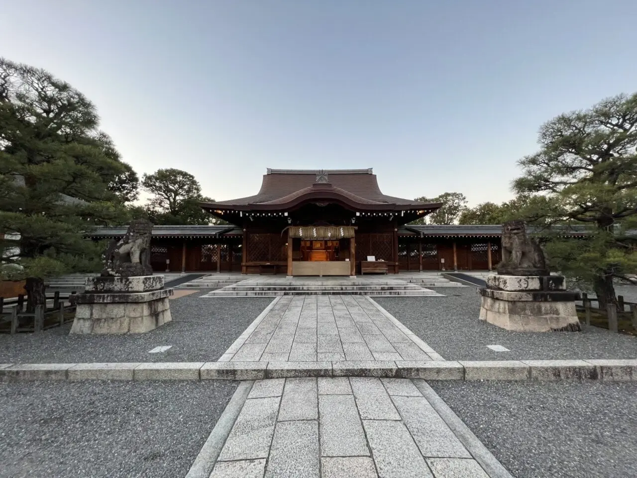 城南宮の本殿