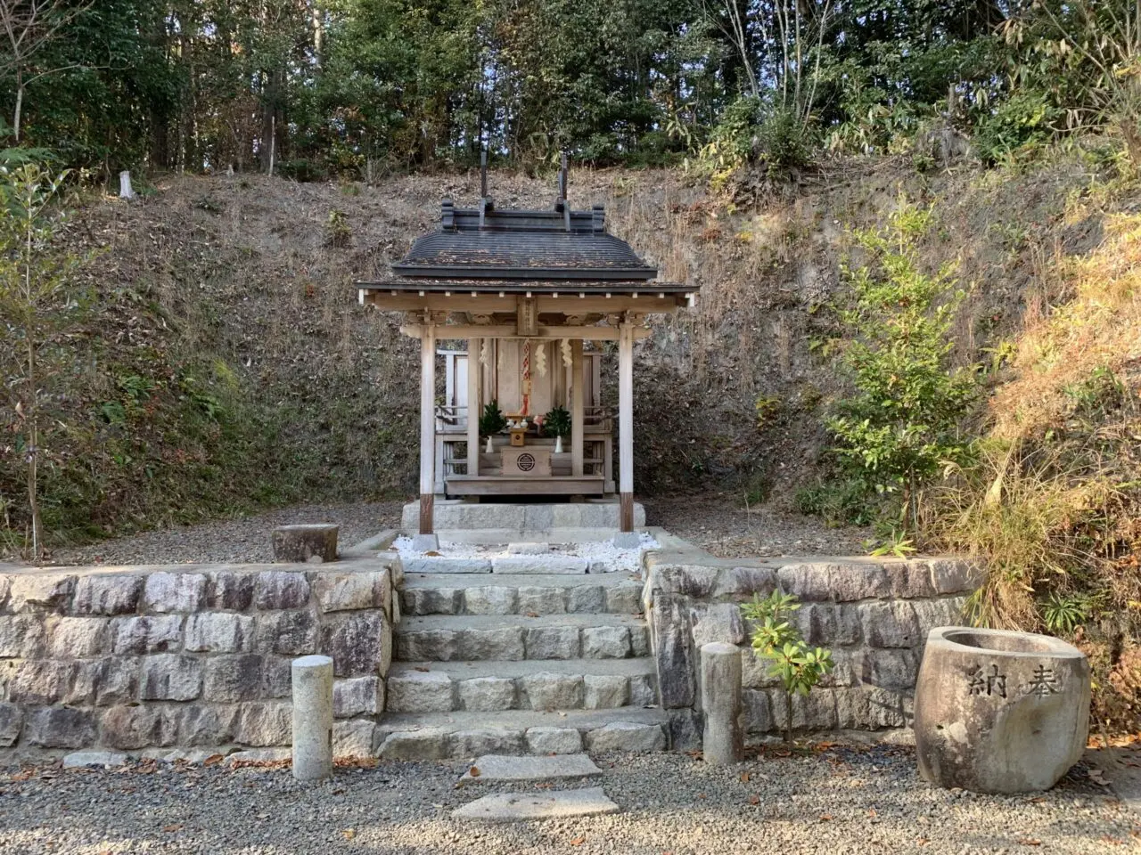 サムハラ神社 奥の宮の境内の祠