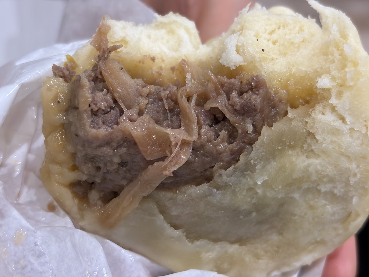 神戸牛肉まん 断面 神戸牛 フィリング