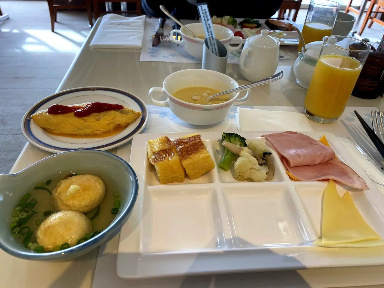 ホテルオークラ神戸の朝食ブッフェで選んだ料理の一例