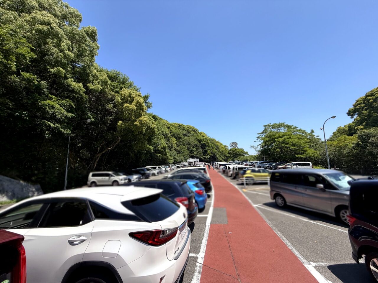 須磨離宮公園の駐車場全景
