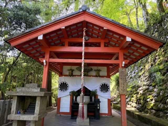鞍馬寺 貴船神社 徒歩ルート 木の根道の外観5