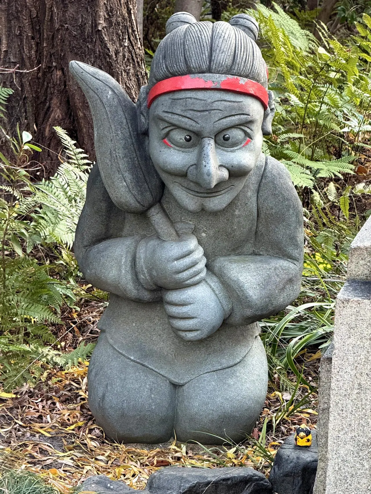 晴明神社の式神石像