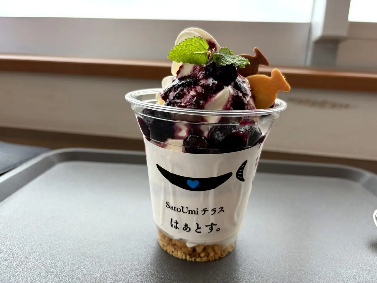 SatoUmiテラス はぁとす。のパフェ