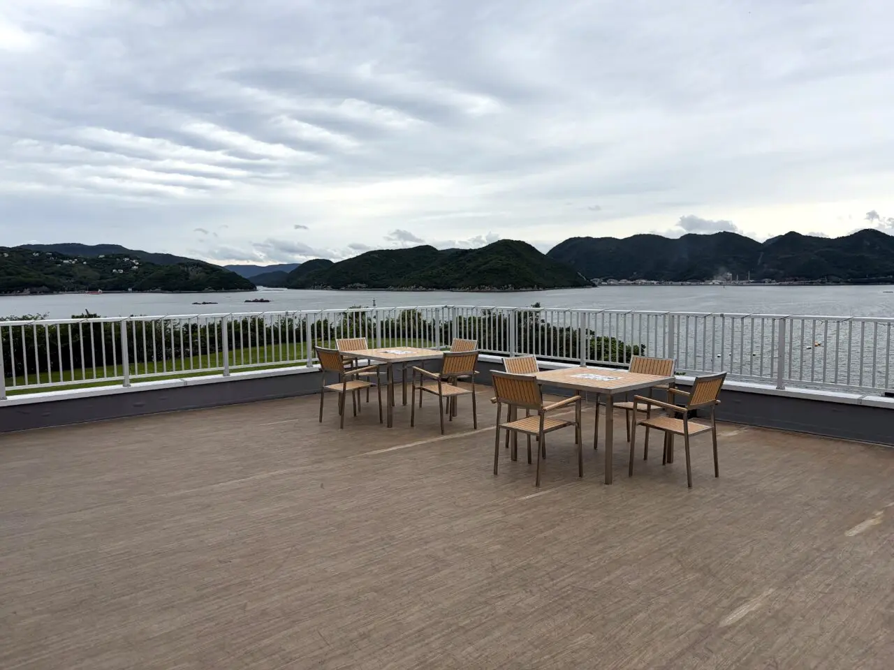 海を望むSatoUmiテラスのテラス席