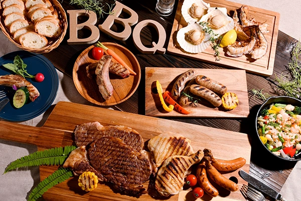 ホテルプラザ神戸のBBQ半額プラン公式掲載画像。