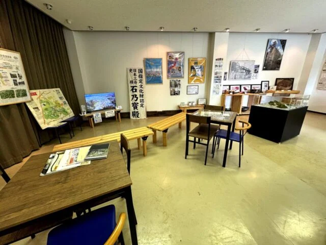 浮石資料館の展示室