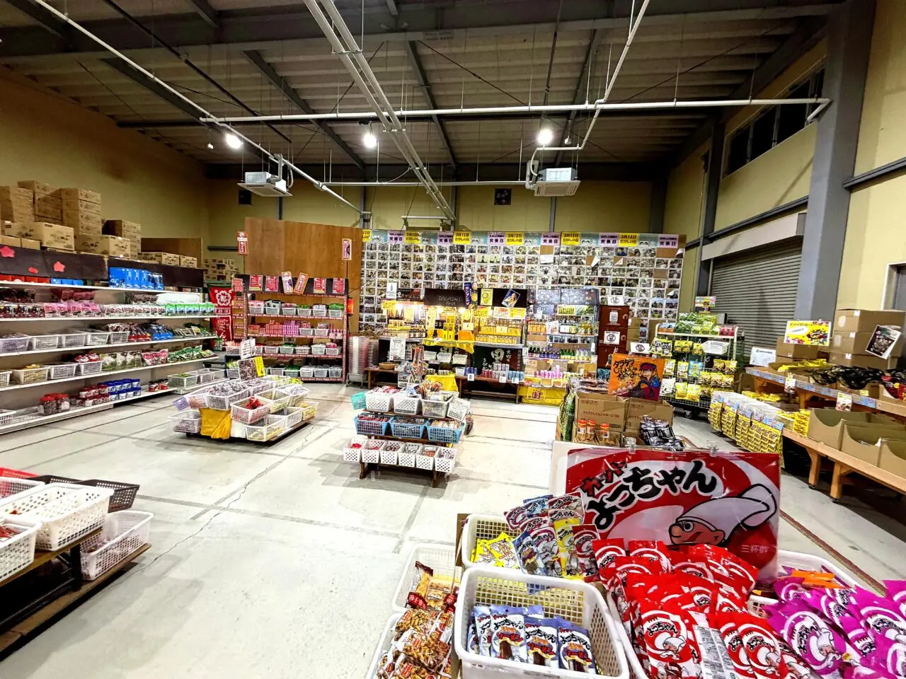 日本一のだがし売場の店内4