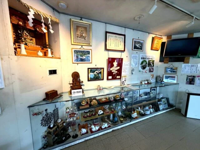 白蛇資料館の展示室