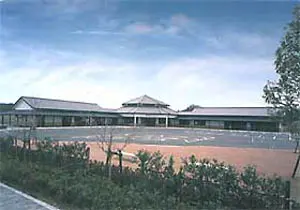 国土交通省近畿地方整備局掲載の道の駅とうじょう施設外観写真。
