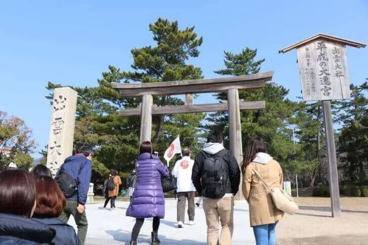 出雲大社の御本殿の裏側
